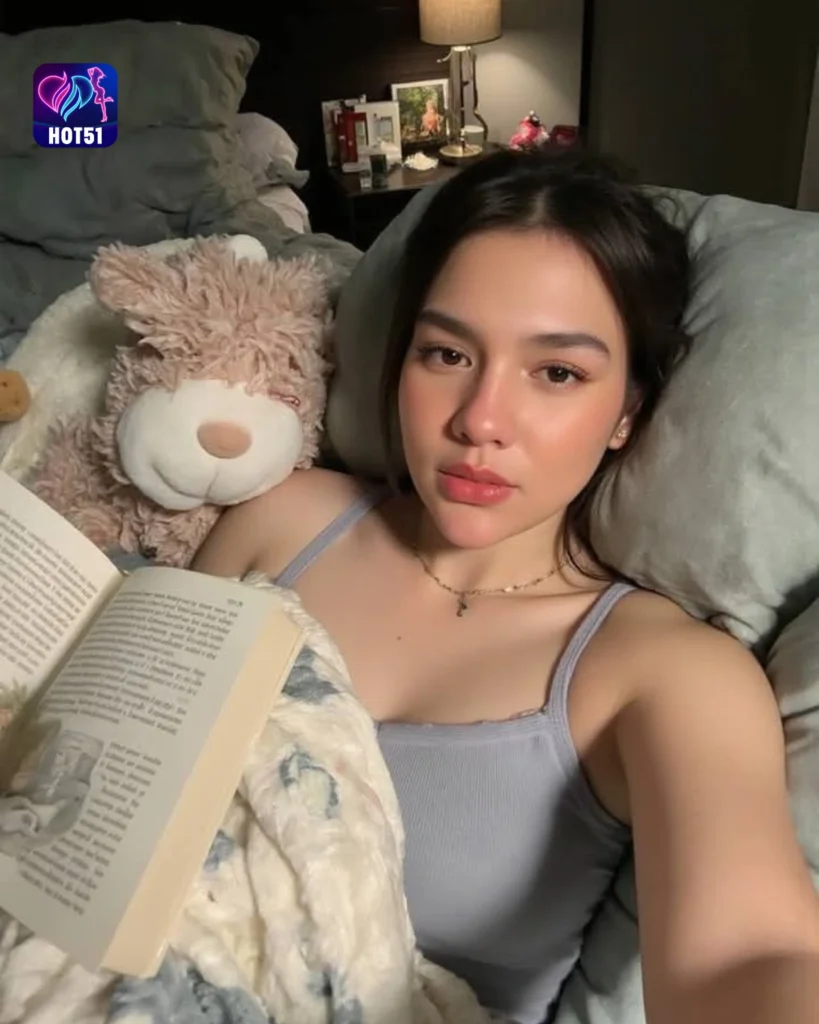 Beautiful Photo of Herfiza Novianti on HOT51