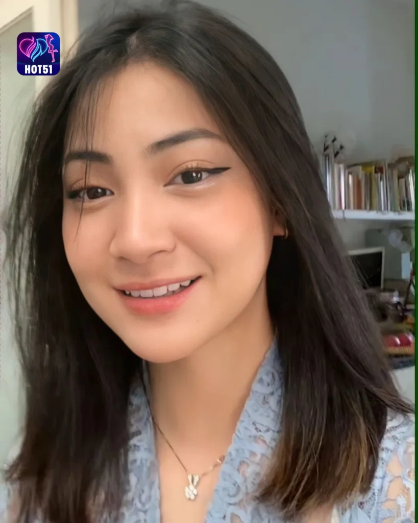 Beautiful Photo of Prisia Nasution on HOT51