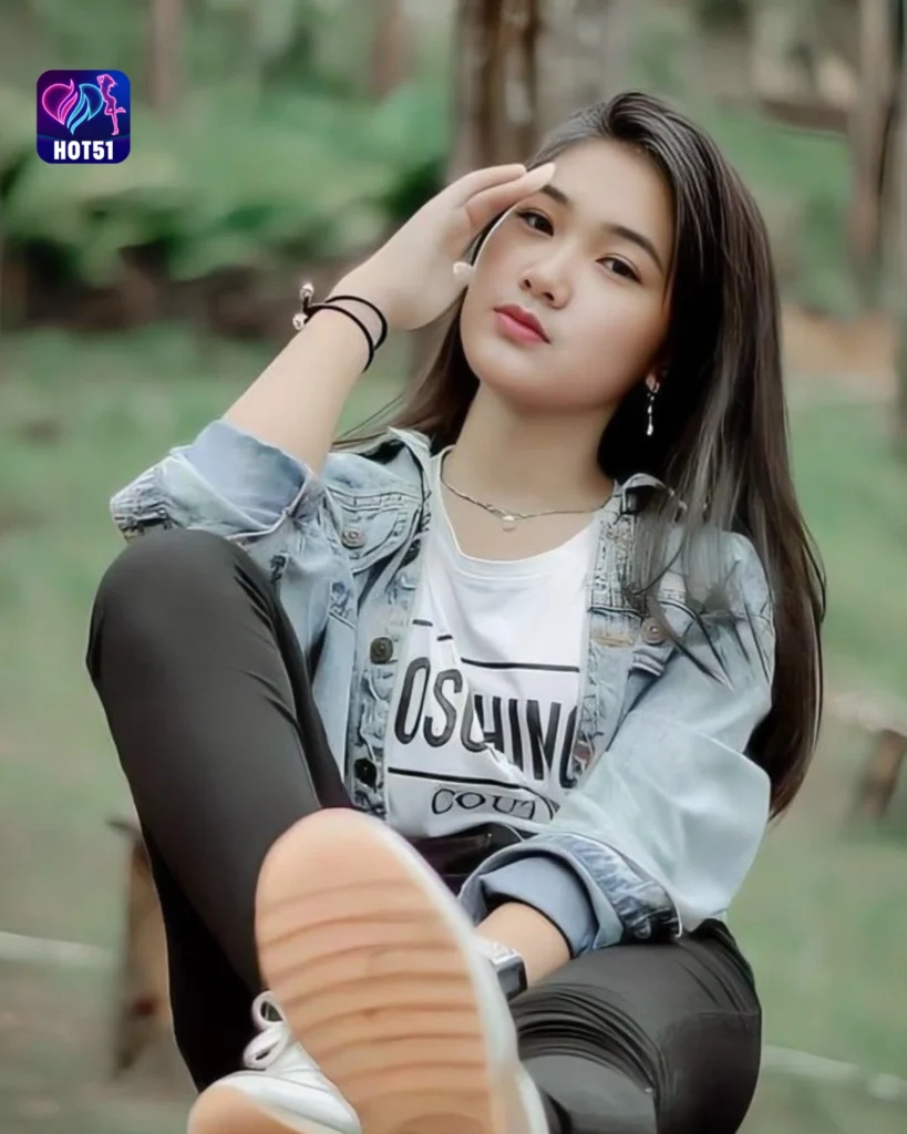 Discover Ratu Felisha's Stunning Photos on HOT51
