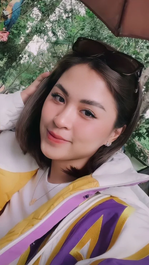 Explore Puput Novel's Stunning Photos on Hot51