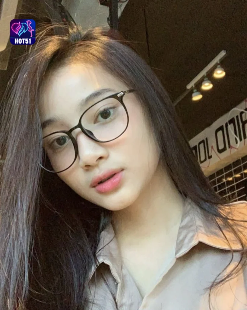 Stunning Puput Novel Photos on HOT51 Explore Now