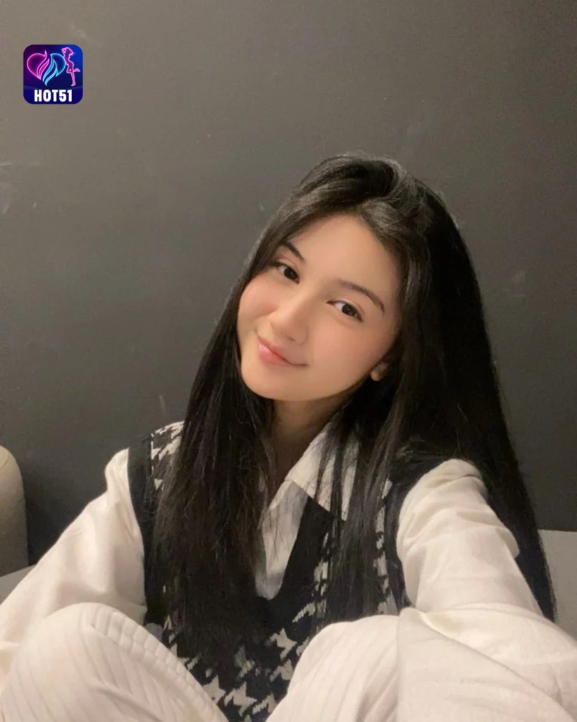 Beautiful Sha Ine Febriyanti Photos on Hot51 App
