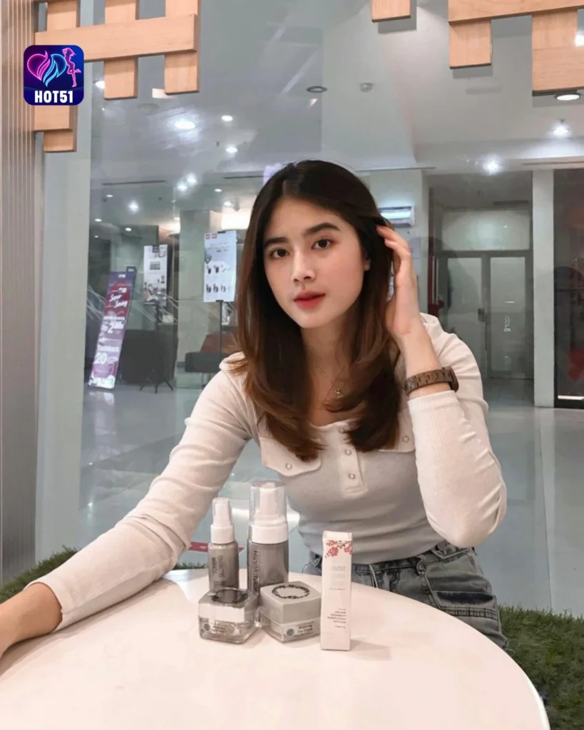 Stunning Photo of Widi Dwinanda on Hot51